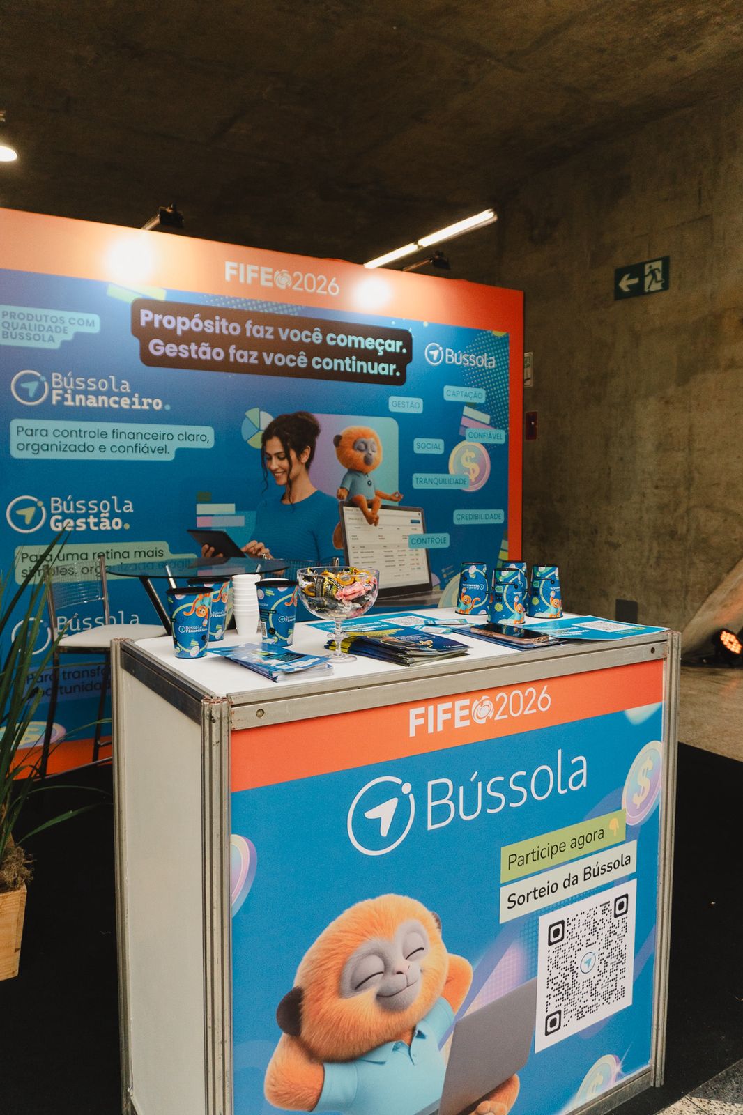 Stand da Bússola Social no FIFE 2026